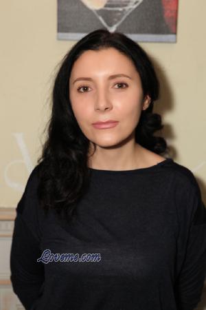 152901 - Lidiya Age: 44 - Ukraine