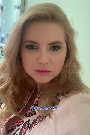 190410 - Olga Age: 34 - Ukraine