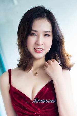 212703 - Yuhui Age: 24 - China