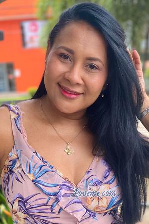 225125 - Liceth Age: 40 - Colombia